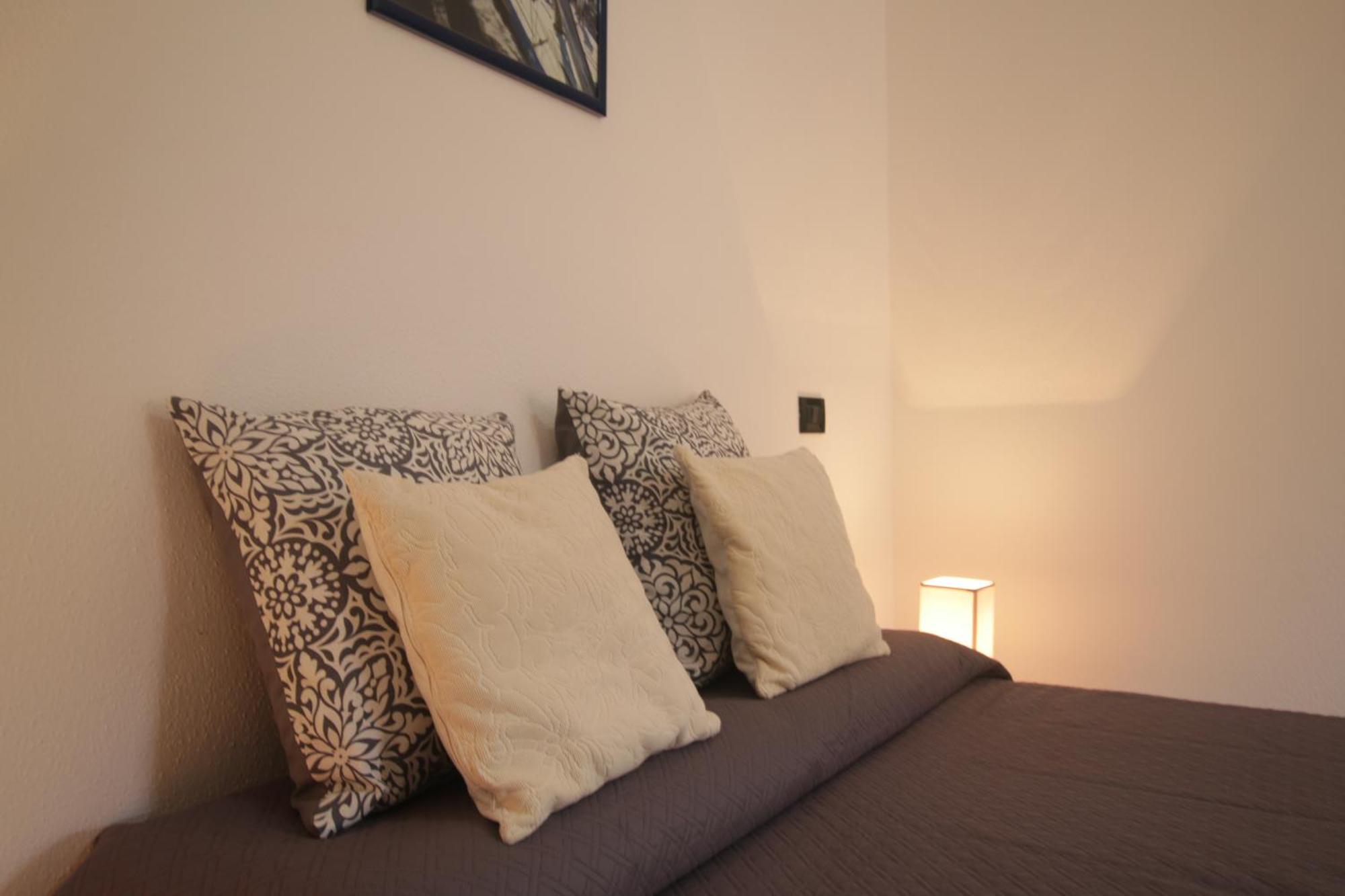 Residenza Maria Antonia - Historical Suite Orosei Habitación foto