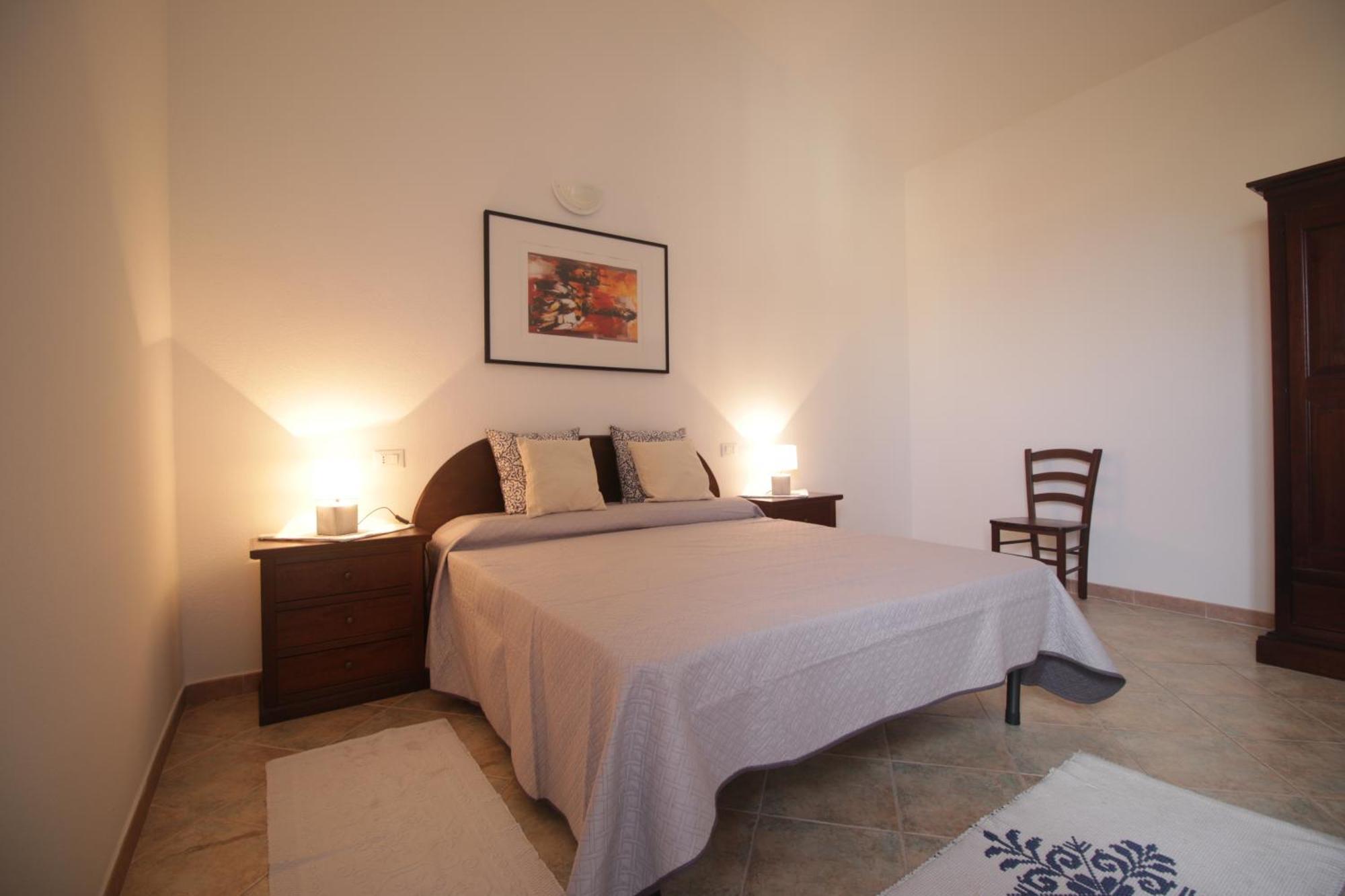Residenza Maria Antonia - Historical Suite Orosei Habitación foto