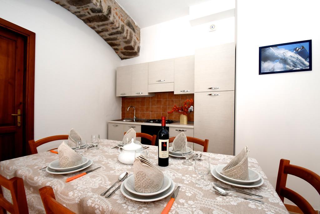 Residenza Maria Antonia - Historical Suite Orosei Exterior foto