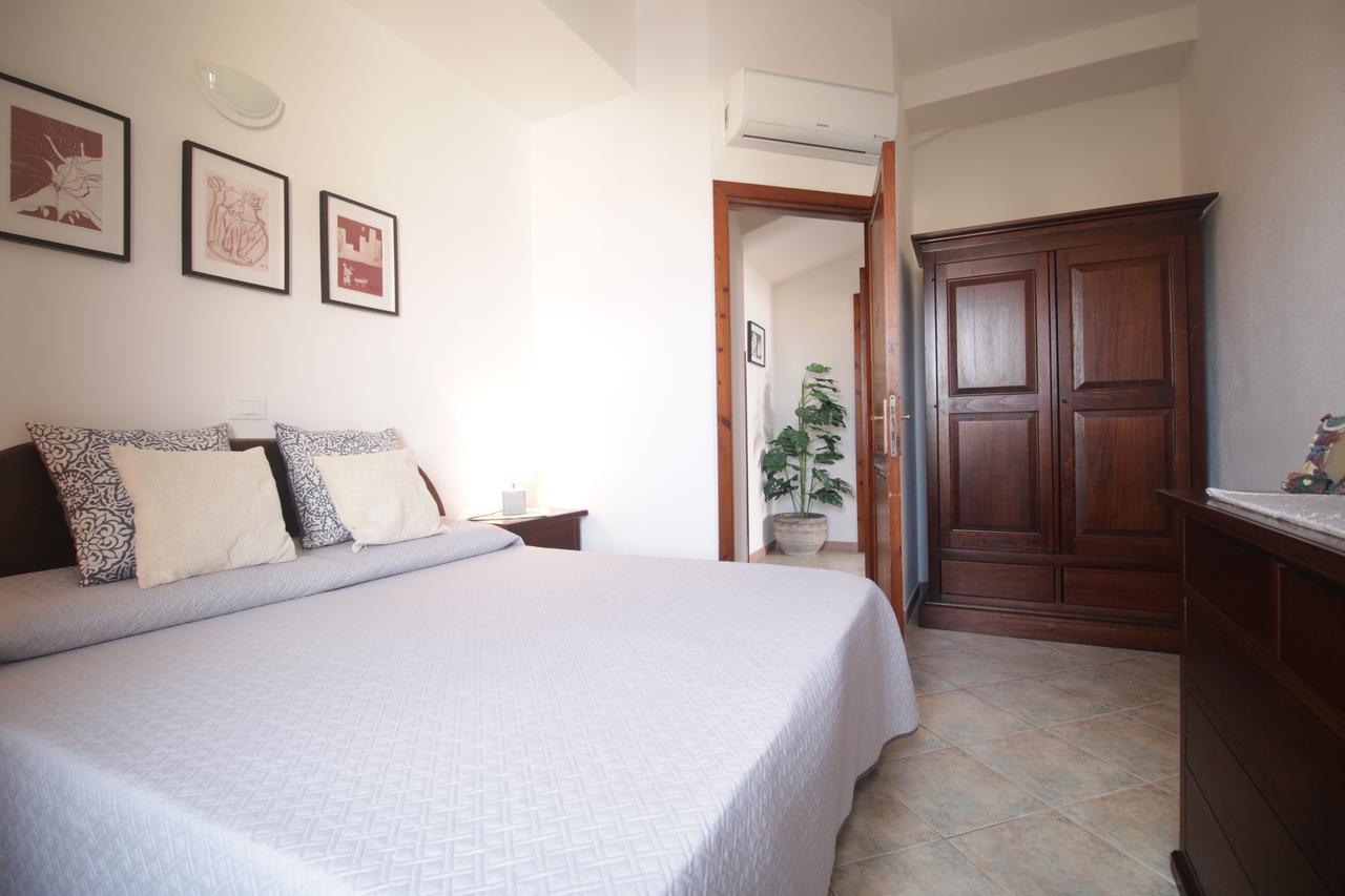 Residenza Maria Antonia - Historical Suite Orosei Exterior foto